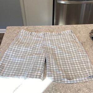 Nike Dri-Fit Golf Gray and White Plaid Shorts